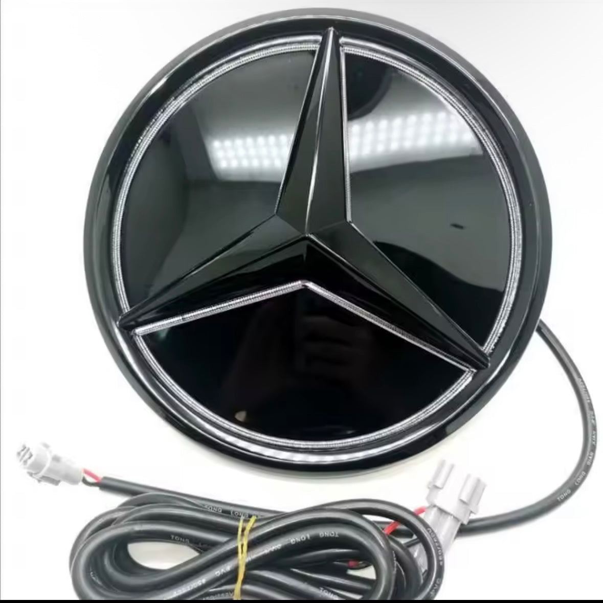 Mercedes Light Up Front Logo