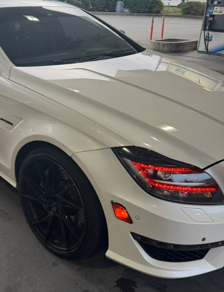 Cls Prefacelift Colored Headlight stripe