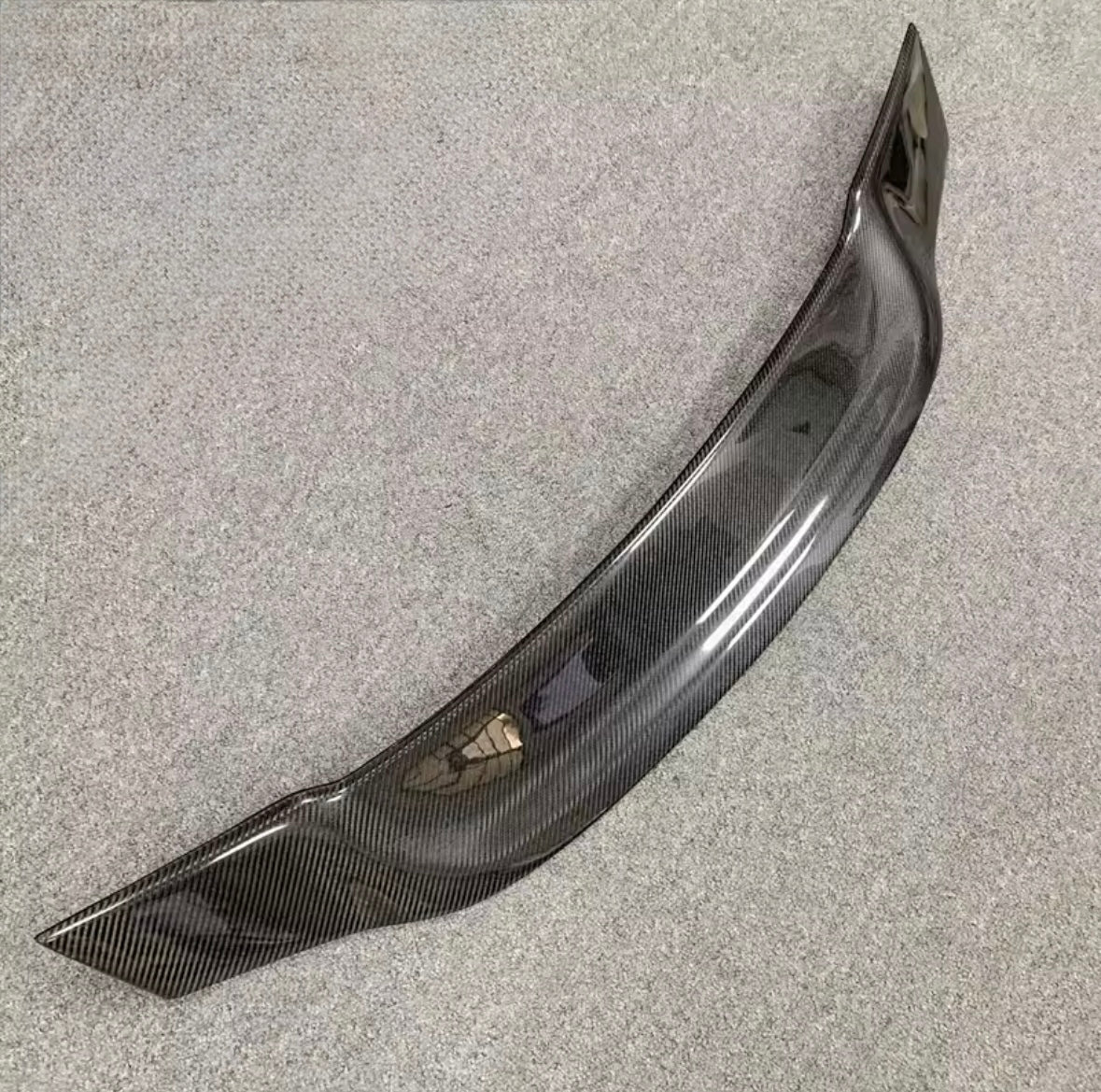 W218 Carbon Fiber Spoiler